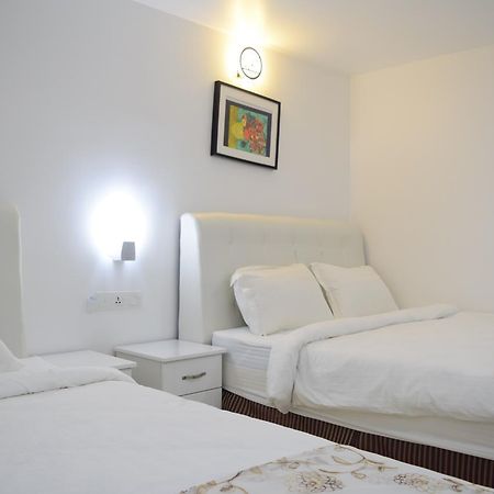 S Rose Hotel Sepang Zewnętrze zdjęcie
